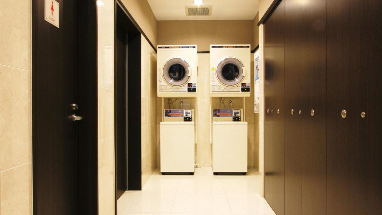 Toyoko Inn Kanda Akihabara Токио Экстерьер фото