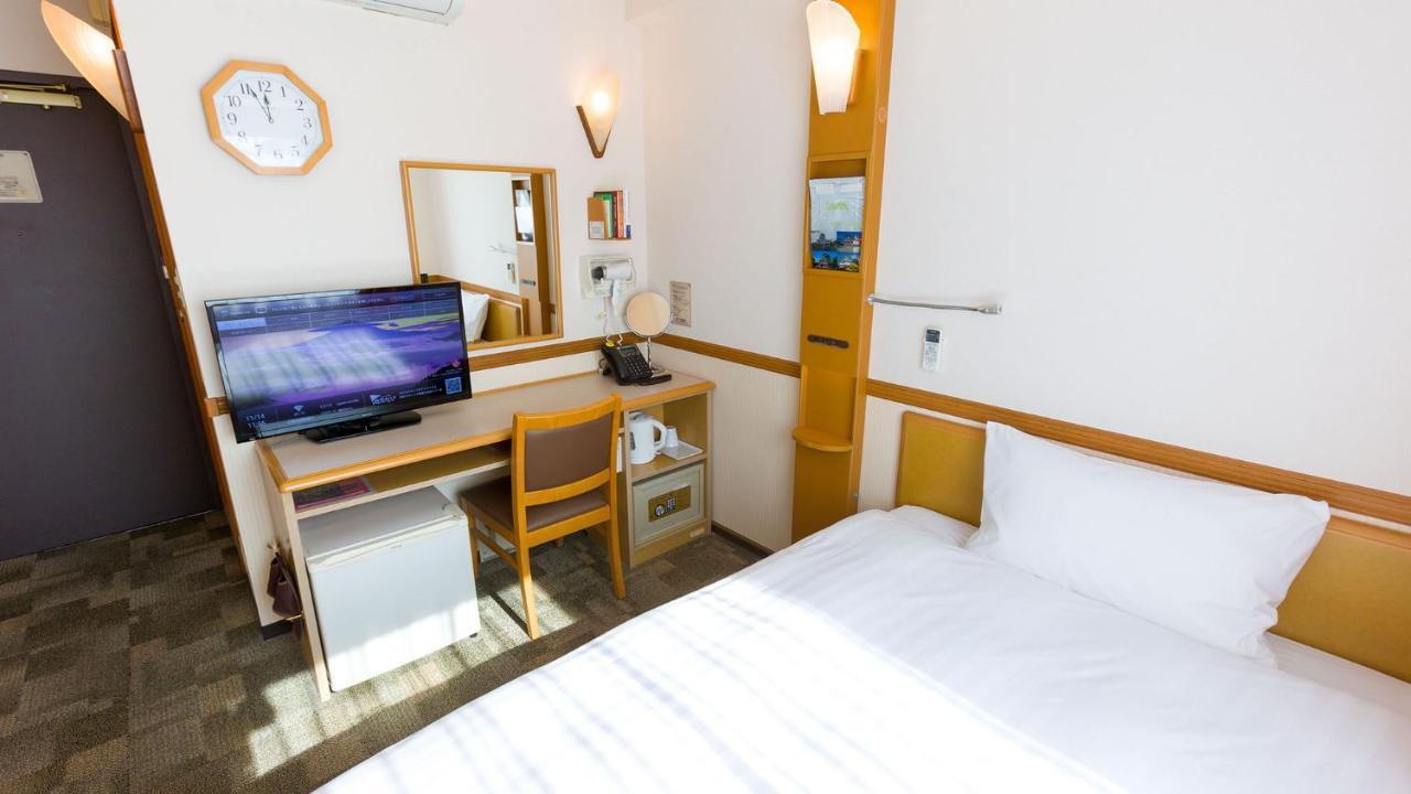 Toyoko Inn Kanda Akihabara Токио Экстерьер фото